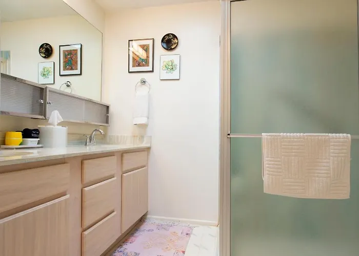 Holiday home Mid-century 4br Ranch With Private Pool, 1m To Pickleball Tucson